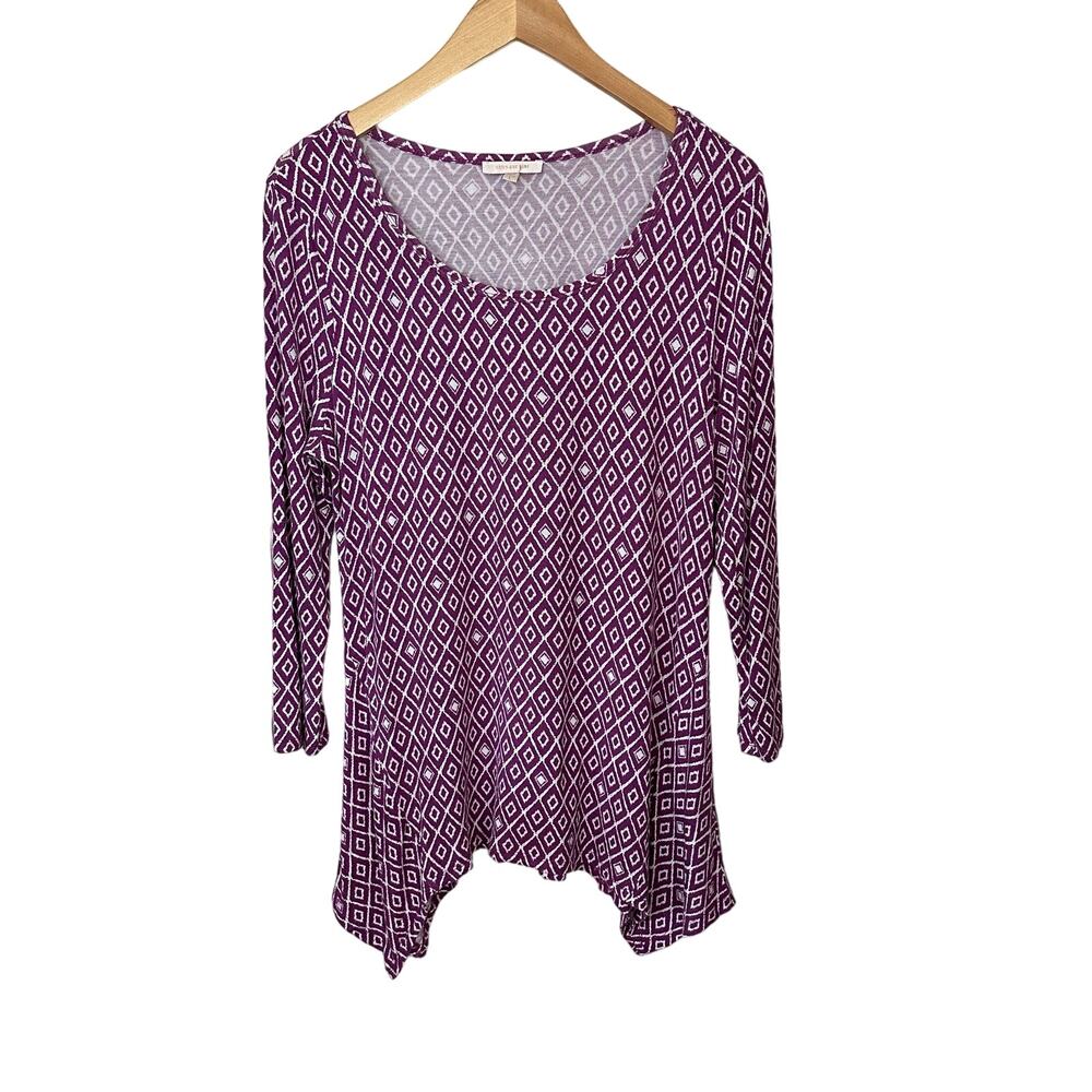Skies are Blue Tunic Top Shark Bite Hem Womens Large Purple White Argyle Scoop